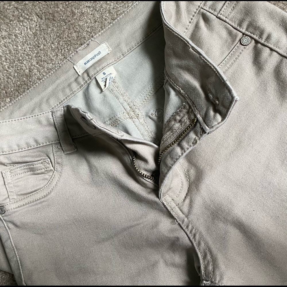 Tan jeans - Picture 4 of 4